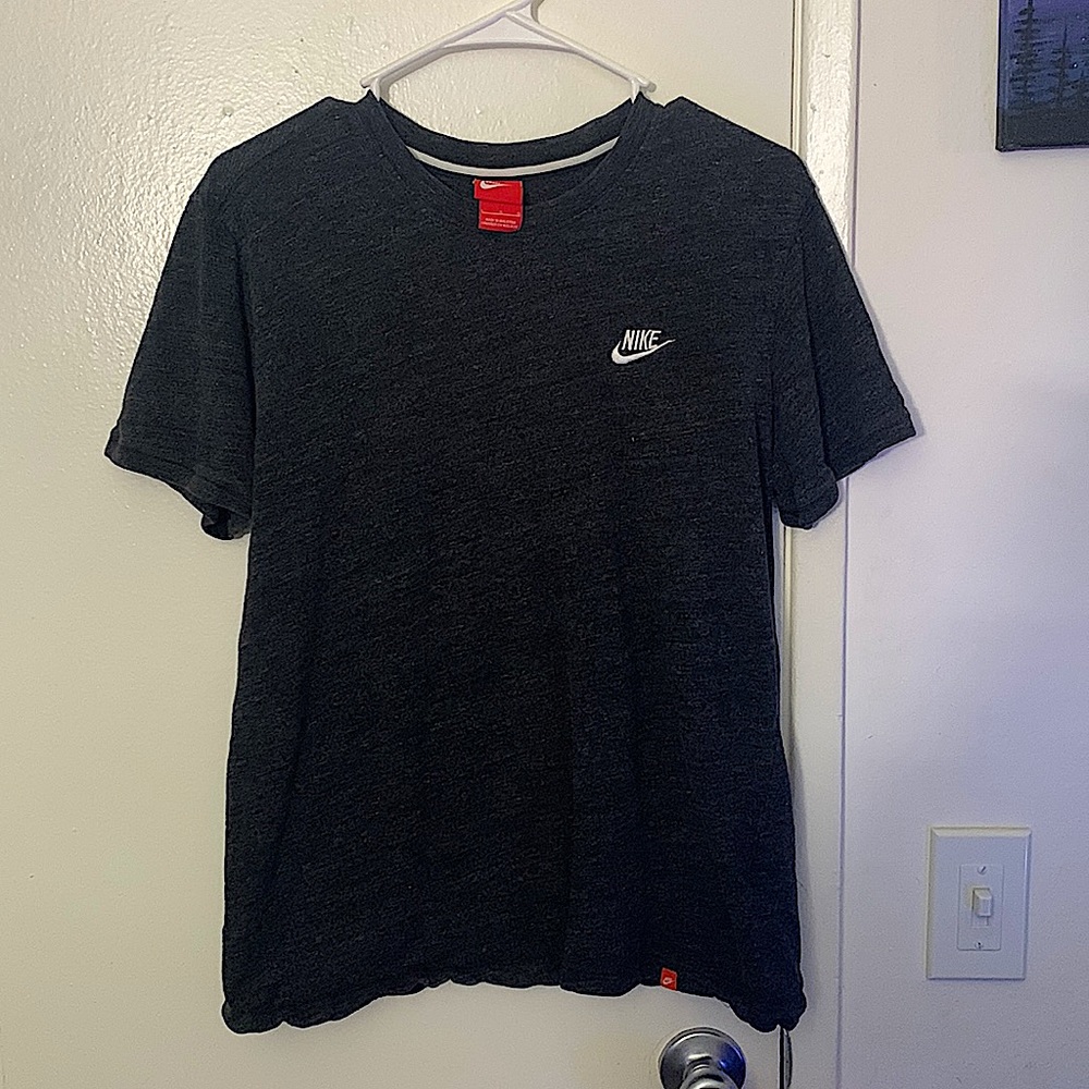 Nike mens T-shirt